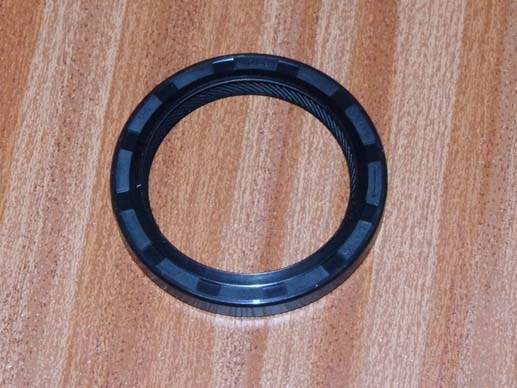Front crank seal Front crank seal