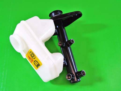 Brake master cylinder & resevoir Brake master cylinder & resevoir