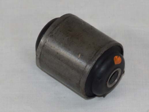 Diff mounting bush rear top (BTR) orange spot Diff mounting bush rear top (BTR) orange spot