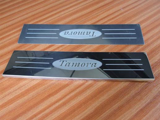 Tamora kickplate